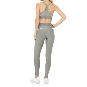Wholesale Women's Mid Waist Legging Custom <b>Yoga</b> <b>Pants</b> <b>Plus</b> <b>Size</b> Breathable Solid Quick Dry Lightweight Spandex/Nylon Gym Fitness - Product Image 3