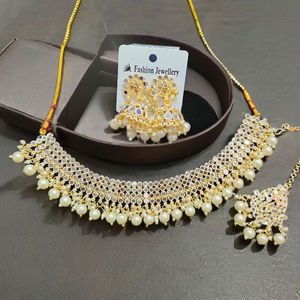 Collier de perles vintage pour femme fille cadeau mariage bijoux de cou à la mode perle tour de cou - Product Image 1