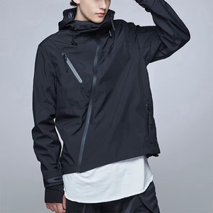 เสื้อแจ็คเก็ตซิปกันลมมีฮู้ดสีดำสำหรับผู้ชายทรงปกติเสื้อโค้ทกีฬากลางแจ้งแบบลำลองพร้อมกระเป๋าน้ำหนักเบากันน้ำ - Product Image 1