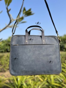 Nouveau design de sac à bandoulière en cuir véritable Offre Spéciale multi-usages sac unisexe en cuir de haute qualité - Product Image 6