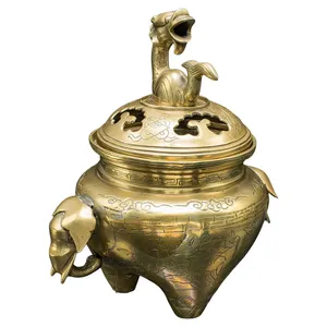 Elegant Premium <b>Bakhoor</b> Incense Burner for Arabic <b>Oud</b> Adding Sophistication to Interior Decor - Product Image 1