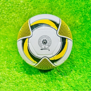 ลูกฟุตบอล AROMAX STRONG SOCCER BALL TRAINING รุ่นปรับแต่งได้ ปี 2026 ดีไซน์ใหม่ ปรับแต่งโลโก้ สี และการพิมพ์  เย็บด้วยมือ คุณภาพระดับมืออาชีพ - Product Image 2