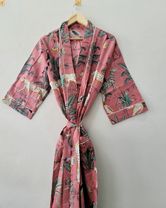 ชุดกิโมโนผ้าฝ้ายพิมพ์ลายสัตว์ซาฟารีแบบแฮนด์บล็อกสุดหรู แขนยาว ใส่ได้ทั้งกลางวันและกลางคืนสำหรับผู้หญิง - Product Image 1