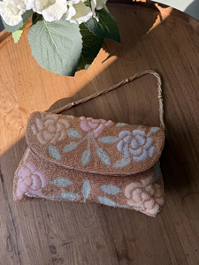 Pochette élégante à rabat floral, sac à main de soirée à motif floral pour femme, accessoire pour réception de mariage et occasions festives - Product Image 4