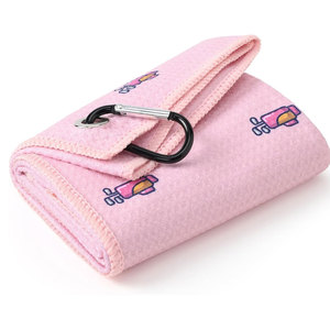 Serviette de golf portable de haute qualité pour les golfeurs voyageurs entre les terrains et les clubs internationaux - Product Image 1