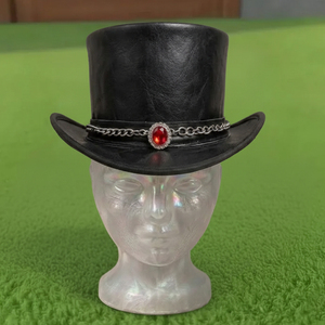 Chapeau haut de forme en cuir noir fait main de qualité supérieure, style gothique steampunk, avec chaîne de pierres rouges, pour festival, costume de motard - Product Image 1