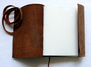 Carnet en cuir vintage en gros avec logo gaufré personnalisable, emballage cartonné, fournitures de bureau et scolaires - Product Image 3