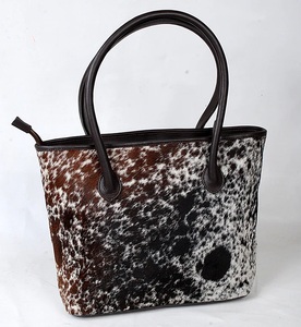 Nuevo Diseño de Bolsos de Mano de Lujo para Mujer con Pelo de Vaca, Bolsos de Hombro de Cuero PU de Alta Calidad para Mujer - Product Image 4