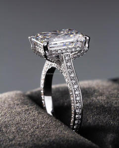 Diamante Cultivado en Laboratorio con Corte Esmeralda, Alta Calidad, Oro Amarillo/Rosa/Blanco de 14/18 Quilates, Certificado IGI, Diseño Elegante para la Vida Diaria, Regalo de Boda - Product Image 3