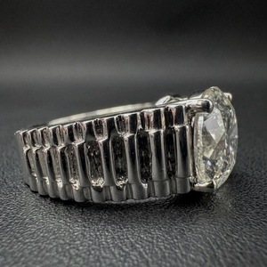 Bague en diamant de laboratoire de 5 carats, taille ronde |   Bague de fiançailles solitaire en platine PT950 certifiée IGI - Product Image 6