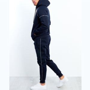 Conjunto Deportivo Casual para Hombre, Estampado y Transpirable, Estilo Urbano Ligero, Venta al Por Mayor - Product Image 3