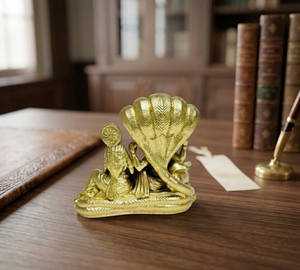 Idole Laxmi Narayan en laiton 100% de Jaipur Metals |   Statue religieuse artisanale |   Décoration d'intérieur et cadeaux |   5,5x3,5x5 cm |   94g - Product Image 4