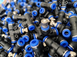Válvula de Control de Flujo Neumática de Empuje Rápido, Conector de Tubo de Aire de Plástico, Controlador de Velocidad Ajustable, Suministro OEM - Product Image 3