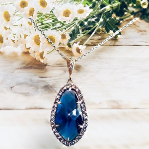 Pendentif saphir bleu, pierre tchèque, pierre de naissance de septembre, collier en argent sterling, cadeau d'anniversaire pour femme, bijoux élégants - Product Image 1