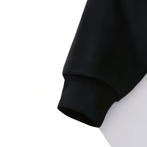 เสื้อฮู้ดดี้สีดำแบบไม่มีลาย ยูนิเซ็กส์ ทรงโอเวอร์ไซส์ ผ้าทอ พิมพ์ลายโลโก้ด้านหน้า แขนเสื้อปกติ เหมาะสำหรับใส่ในฤดูหนาว ระบายอากาศได้ดี แห้งเร็ว มีกระเป๋า - Product Image 3