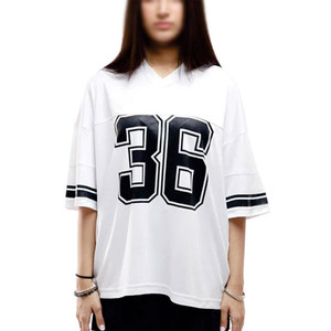 Camiseta Deportiva Personalizada de Fútbol Americano de Alta Calidad, Sublimada, en Blanco y Negro, Uniforme de Entrenamiento Unisex - Product Image 5