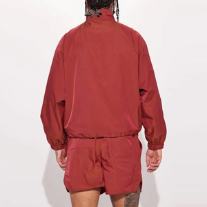 Survêtements de sport légers avec logo personnalisé, respirants et confortables, ensembles coupe-vent en nylon, ensemble short coupe-vent pour hommes - Product Image 3