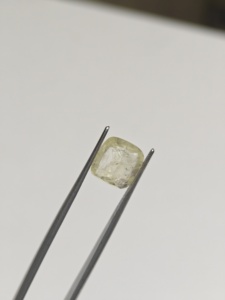 Saphir jaune pâle naturel non chauffé de 5,91 carats, provenant du Sri Lanka, taille coussin, certifié IGI, 4-5 mm, pierre précieuse en vrac pour la fabrication de bijoux - Product Image 3