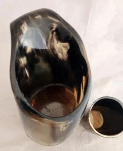 Antique Creations fournit des cornes à boire vikings d'excellente qualité, technique de polissage, écologiques, modernes, en corne de bœuf, en gros. - Product Image 6