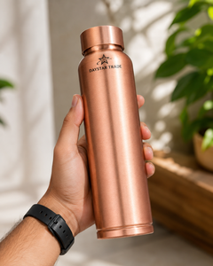 Bouteille d'eau en cuivre uni de qualité supérieure avec bouchon à vis pour la consommation quotidienne et la vente en gros - Product Image 3
