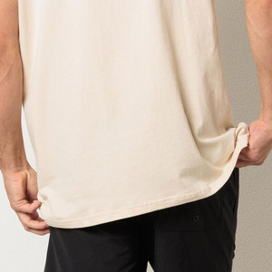 LEDBURY Fashion Sleeveless Plain Cropped <b>Stringer</b> Front Pocket Tank Top Crew Neck Polyester/Cotton Sporty Custom Color Loose - Product Image 3