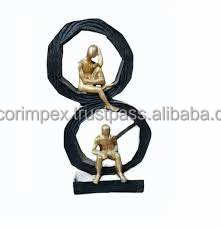 Home Center Fiesta Gold Solid Brass Cycling Figurita Instrucciones de cuidado Limpia con un paño húmedo Collection Fiesta - Product Image 4