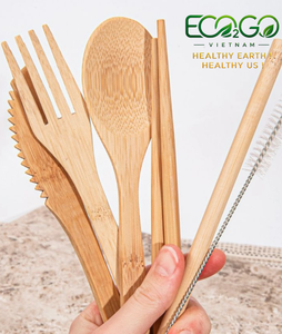 Ensemble de couverts en bambou robustes pour événements - Outils de repas portables sans éclats pour la restauration en plein air - Product Image 1