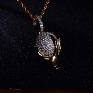 Pendentif de luxe en forme de boule de pierre avec diamant Moissanite VVS et bijoux en argent sterling 925 - Product Image 1