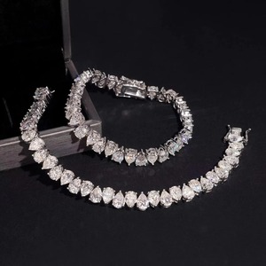 Pulsera de tenis con diamantes de moissanita talla pera de plata de ley 925, regalo para bodas y aniversarios - Product Image 2