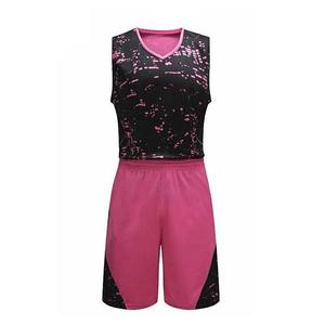 Tenue de basketball personnalisée avec logo – Nouveau design de haute qualité, vêtements de sport en polyester multicolores, ensemble grande taille - Product Image 1