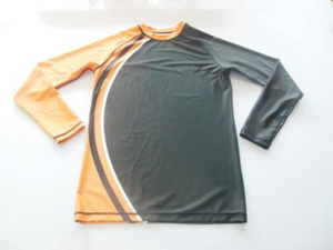 เสื้อรัดกล้ามเนื้อผู้ชายแบบ OEM ราคาประหยัด ผลิตตามสั่ง ผ้าโพลีเอสเตอร์แห้งเร็ว ระบายอากาศได้ดี เหมาะสำหรับกีฬาชายหาดและการฝึกซ้อม - Product Image 4