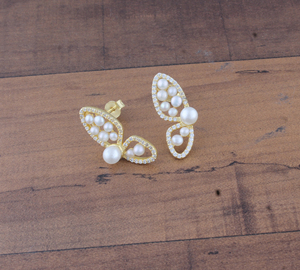 Pendientes de Perlas Chapados en Oro al por Mayor, Pendientes de Perlas de Agua Dulce de Plata de Ley 925, Proveedor de Joyería para Mujer - Product Image 1