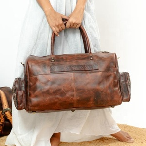 OEM Sac de voyage personnalisé de grande capacité Sacs polochons à bandoulière portables multifonctions Sac polochon en cuir de vache véritable de haute qualité - Product Image 3