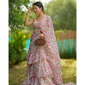 DESIGNER GEORGETTE IMPRESSION NUMÉRIQUE ET TRAVAIL À VOLANTS LEHENGA SAREE BLOUSE AVEC CEINTURE BÉBÉ ROSE - Product Image 2