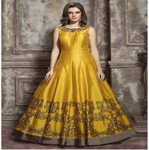 Vestido gris de muselina con corte en A, estampado floral colorido, mangas largas, ropa étnica india, disponible a precios de mayorista. - Product Image 6