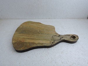 Planche à découper rectangulaire en bois de qualité supérieure avec poignée, finition naturelle, planche à découper de cuisine en une seule pièce - Product Image 6