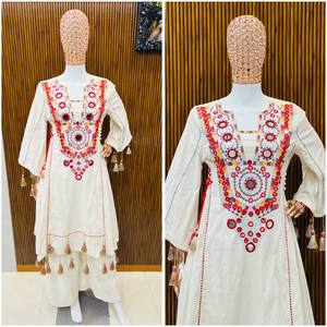 Designer Co-ord <b>Set</b> with Embroidery Sequence and Real <b>Mirror</b> Work Size XS - Product Image 5