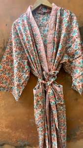 Dernier design Taille unique Kimono avec ceinture Beau Kimono avec tissu rayonne Fait à la main Tie Dye Design Femmes Kimono Robe - Product Image 5