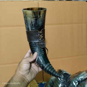 Jarra Vikinga de Lujo Hecha a Mano con Cuerno de Buey y Grabado de Barco Vikingo, Soporte de Cuero, Capacidad de 500ml, Antiderrames, Precio - Product Image 5