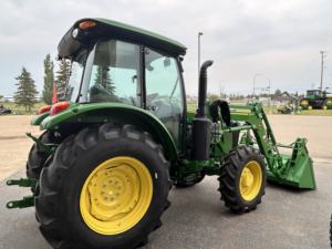 Venta al por Mayor de Tractores John Deere 5090E 4WD, Tractor Agrícola Nuevo de Bajo Costo, Máquina Agrícola Más Vendida, Bomba Diésel de 90HP - Product Image 6
