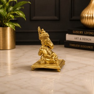 Ídolo de Ganesh chapado en latón puro de Jaipur Metals |   Estatua Religiosa 100% de Latón |   Decoración del Hogar para Diwali |   Diseño Tradicional Hecho a Mano | - Product Image 5