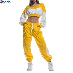 Conjunto Deportivo de 2 Piezas con Capucha para Hombre, Ecológico, 100% Algodón, Bloques de Color, Manga Larga, Corte Regular, Ropa Casual de Invierno, Blanco y Amarillo - Product Image 4