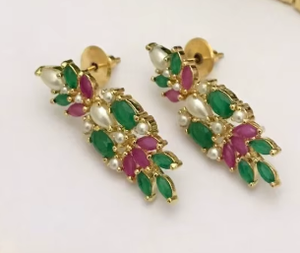 Magnifique ensemble collier et boucles d'oreilles en plaqué or de haute qualité avec perles de CZ véritables pour mariage, collection moderne pour femmes - Product Image 2