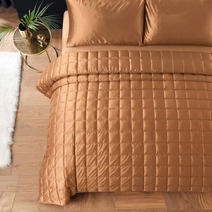 Golden <b>Velvet</b> <b>Bedspread</b> 3Pcs All Season Square Pattern Stitched Solid Design Light Luxury Bedding Home Use - Product Image 1