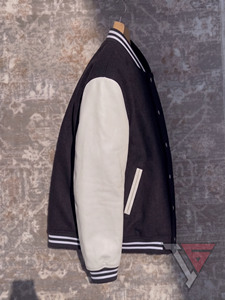 Veste universitaire personnalisée avec nom d'équipe, style Letterman, Steeler Brown Sox Pro Standard, logo frontal, tissu en toile, réversible, veste d'hiver - Product Image 2