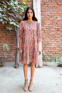 Nouveauté Mini robe longue en coton imprimé Paisley, encolure Henley avec cravates en coton Mini robe longue pour femmes - Product Image 4