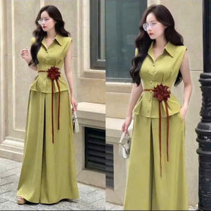 Ensemble d'été deux pièces pour femme, confortable, naturel, tendance, lavable, emballage personnalisé, fabriqué au Vietnam - Product Image 5