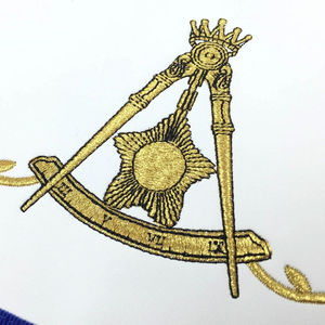 ผ้ากันเปื้อนพิธีกรรมสก็อตติชริต ระดับ 14 สีน้ำเงินและสีขาว ปักด้วยเครื่องจักร คุณภาพพรีเมียม ราคาถูก ผ้ากันเปื้อนสำหรับพิธีกรรมเมสัน - Product Image 3