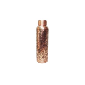 Bouteille d'eau en cuivre de qualité supérieure, durable, pour une meilleure hydratation, une digestion améliorée et des bienfaits pour la santé globale, idéale pour un usage quotidien. - Product Image 1