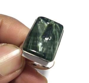 Bague en argent sterling 925 avec cabochon de séraphinite verte naturelle, faite à la main, style bohème, motif floral, pierre précieuse de caractère, troisième partie - Product Image 2
